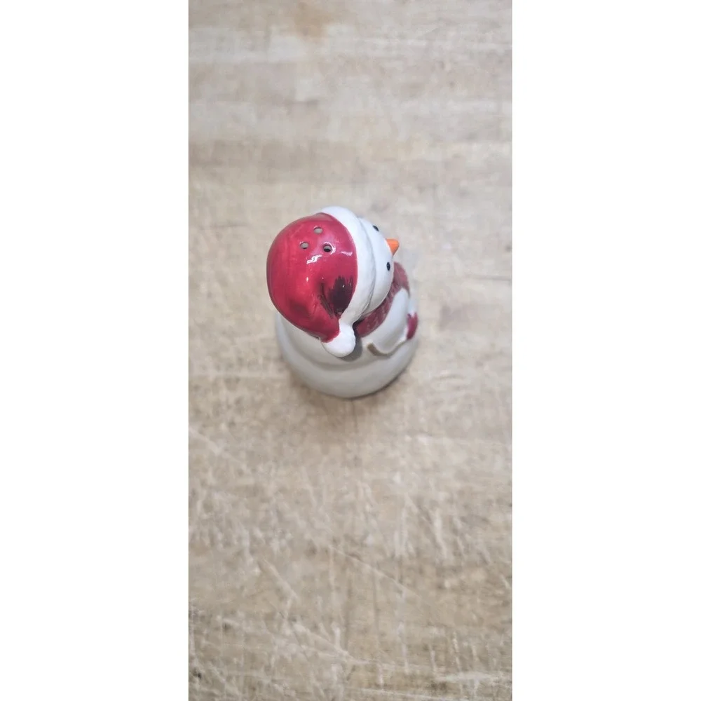 ceramic St. Nicholas Square Yuletide snowman salt shaker